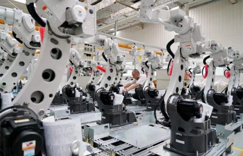 西方封鎖三十年，中國工業(yè)機(jī)器人創(chuàng)世界紀(jì)錄，技術(shù)開發(fā)能力達(dá)全球平均兩倍